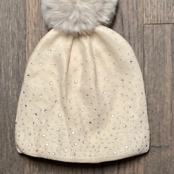 Rhinestone Knit Hat - Picture 6 of 8